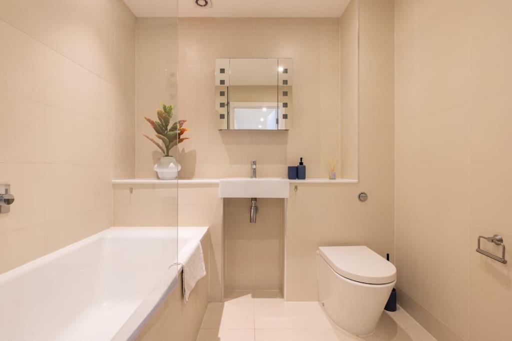 Wild Roses Serviced Apartments - Borough Londra Dış mekan fotoğraf